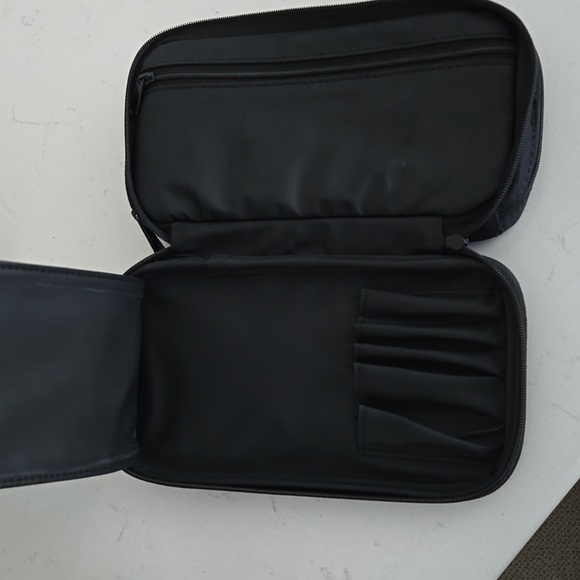 RARE DIOR Backstage cosmetic case zipper pouch bag Exclusive Dior Backstage mkup - Picture 4 of 10